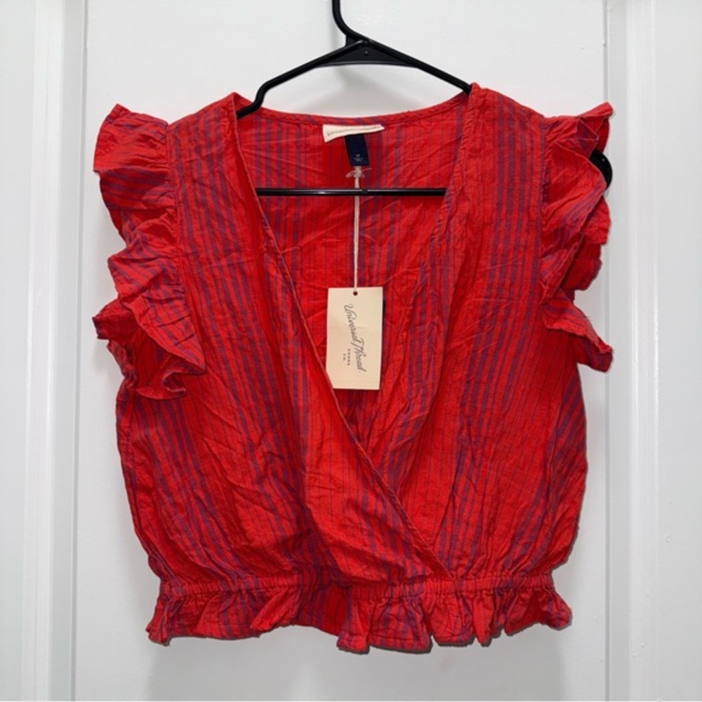 NWT Target Universal Thread Red Ruffle Short Sleeve Top